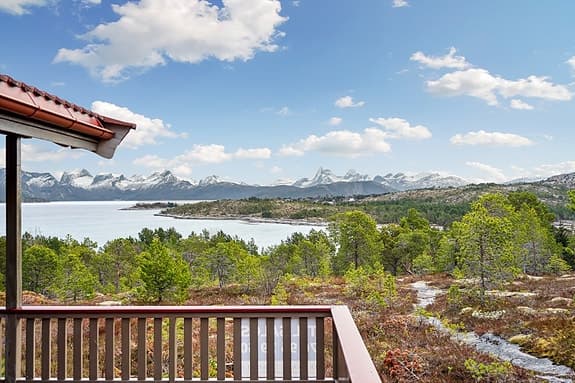 SOLGT - SKAL DU SELGE HYTTE? KONTAKT MEGLER INGVE HILSTAD - Sjarmerende og usjenert fritidseiendom