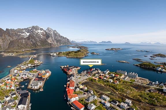 SOLGT, KONTAKT MEGLER INGVE HILSTAD DERSOM DU SKAL SELGE BOLIG - Fritidsleilighet med utleiemulighet i Henningsvær