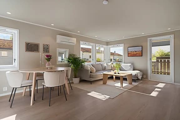 Lekker horisontaldelt tomannsbolig i rolig område | Garasje| TG1 på kjøkken fra 2022 | Nært Bymarka | Solrikt uteområde