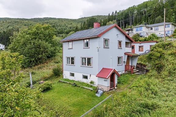 Dyrøyveien 497, 9311 Brøstadbotn
