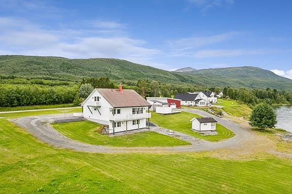 Sultindvikveien 430, 9302 Rossfjordstraumen
